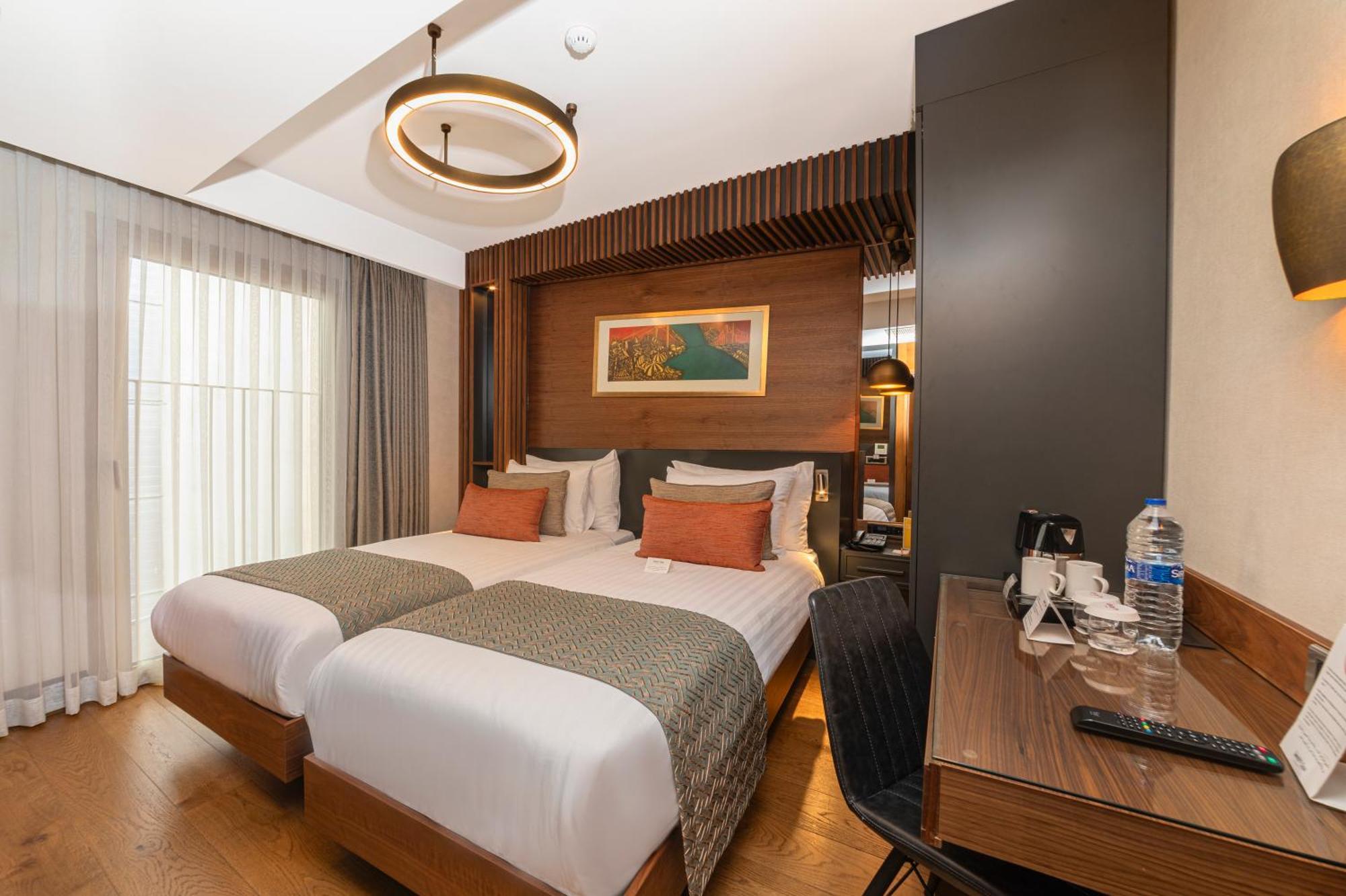 Levni Plus Hotel Istanbul Exterior foto